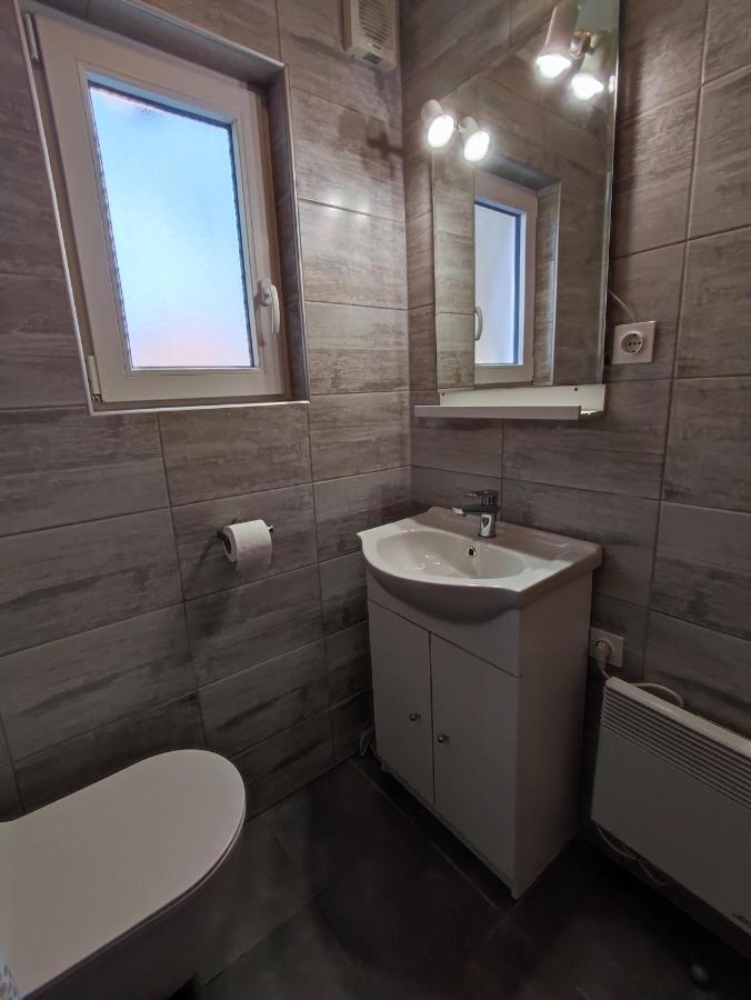 Zidanica-Vineyard Cottage Jakse Semic Eksteriør billede